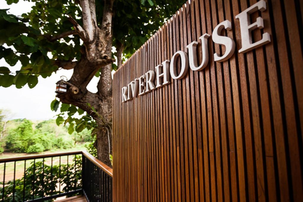 Riverhouse-The Teak House 매사리앙 외부 사진